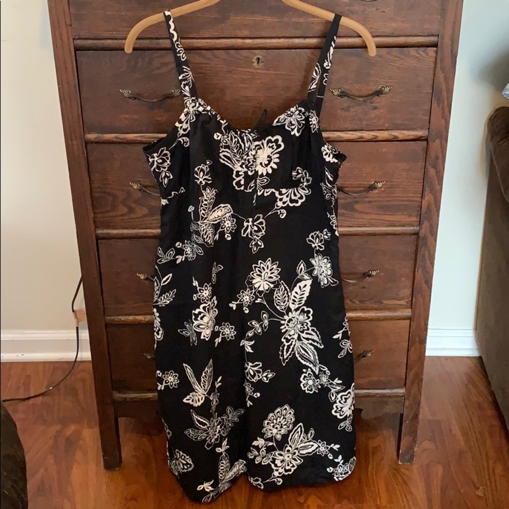 New York & Company size 8 black dress